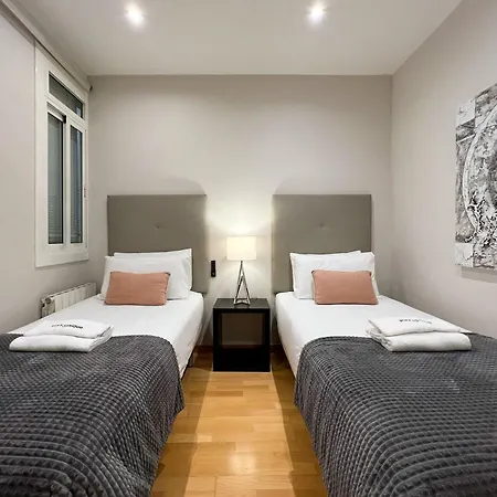 U-nique Sepulveda Apartment *