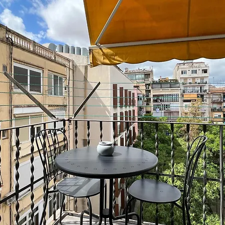 U-nique Sepulveda Apartment